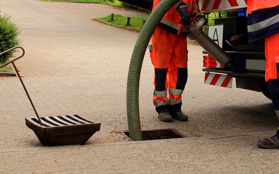tuyau déboucheur canalisation La Celle-Saint-Cloud